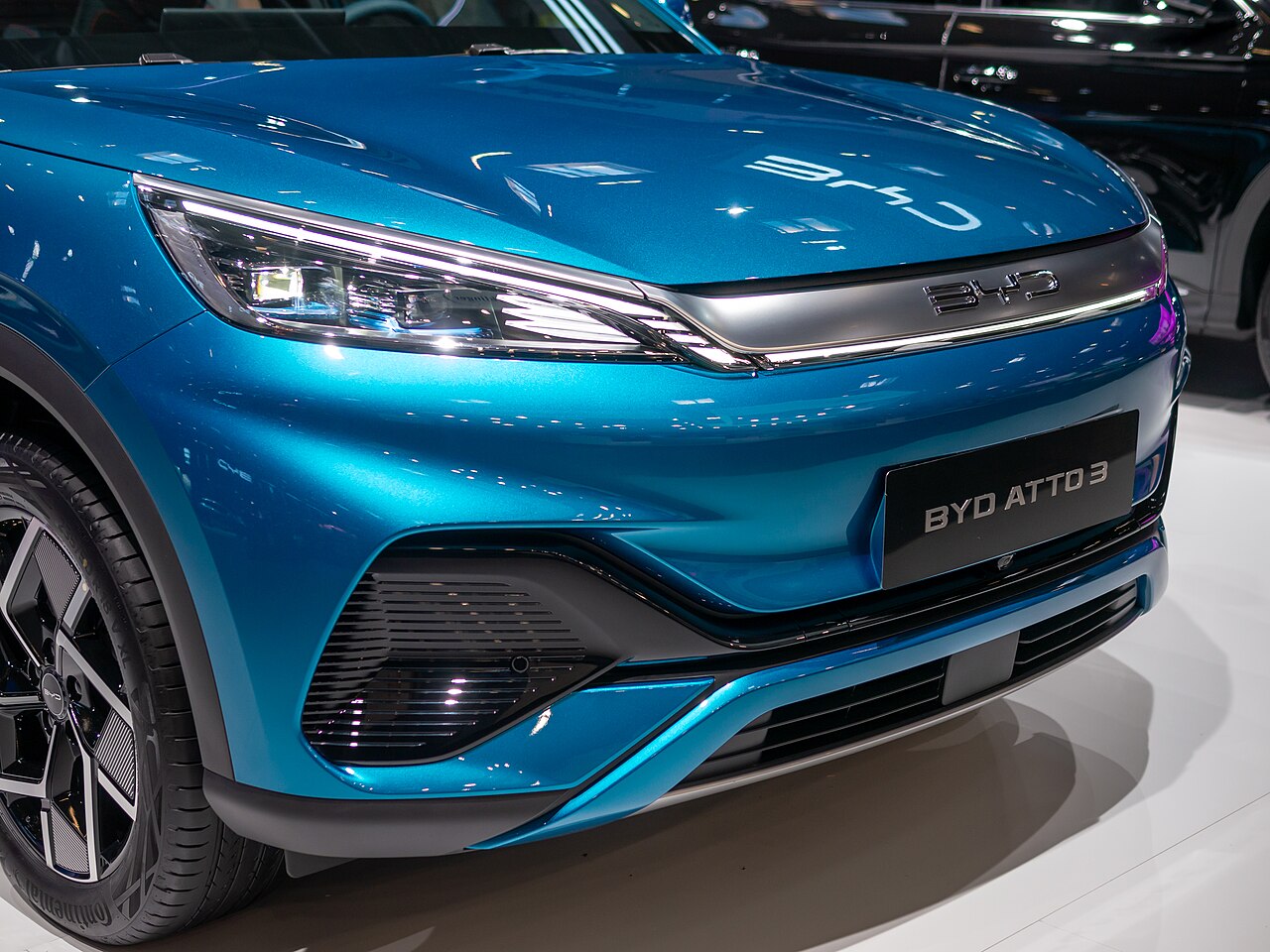 BYD Atto 3 — Фото 2 / 4