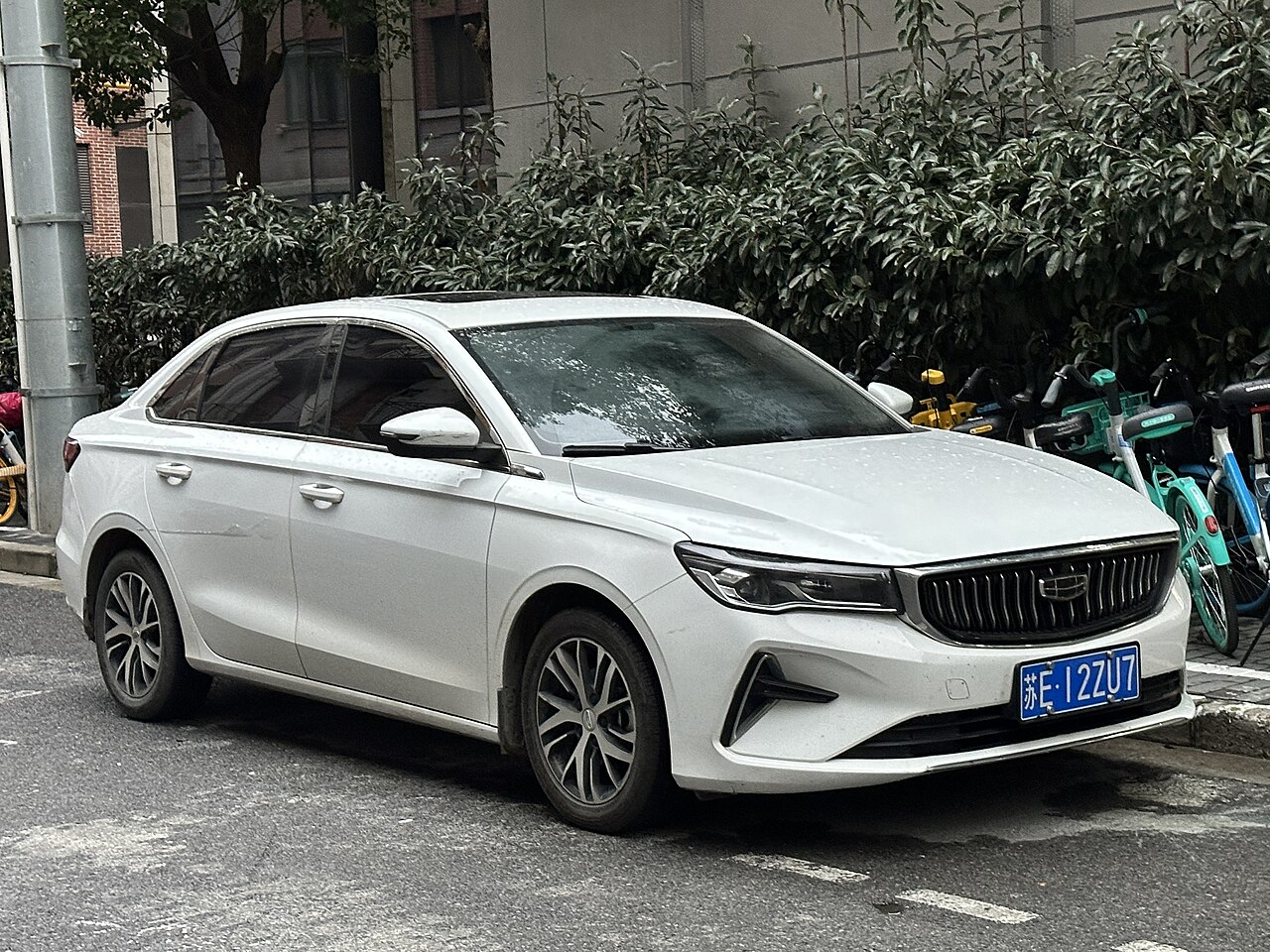 Geely Emgrand — Фото 4 / 4